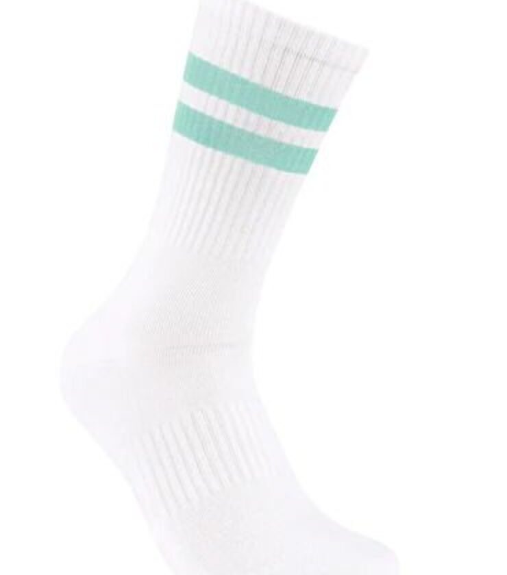 Retro 2 Stripe Crew Socks