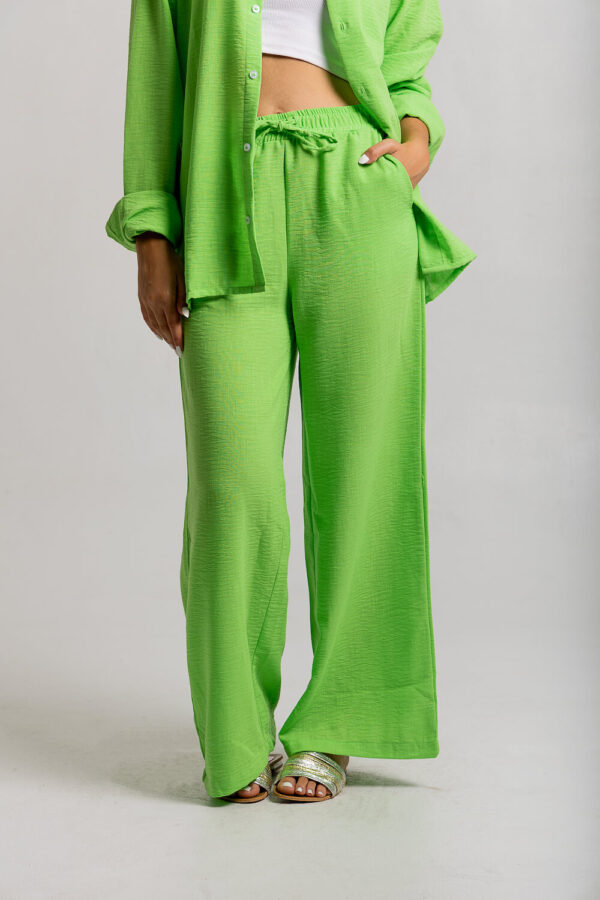 Apple Green